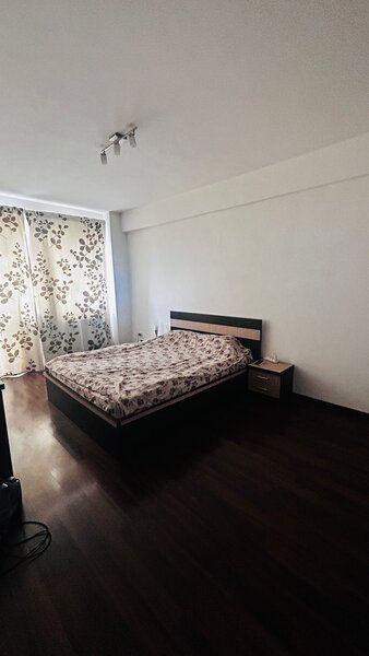 Oltenitei 2 camere, mutare imediata, mobilat si utilat, loc de parcare inclus!
